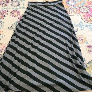 Women's size large maxi skirt